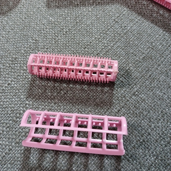 Vtg snap on Wil-Hold hair curlers. Lot 45 plus - Picture 4 of 4